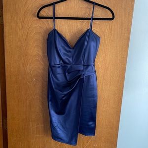Windsor homecoming dress size 4 color navy blue
